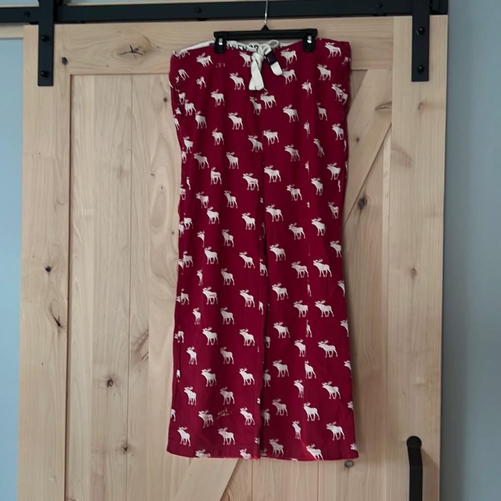 Abercrombie and Fitch Moose pajama pants (medium)